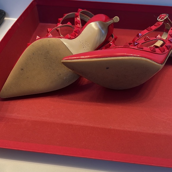 Authentic Valentino Red Patent Rockstud Shoes Size 36.5 - Picture 8 of 9